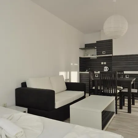 Ξενοδοχείο Boutique Rainbow 4 3*