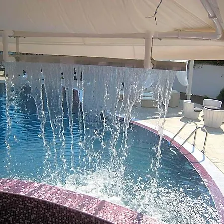 Boutique Rainbow 4 3* Sunny Beach