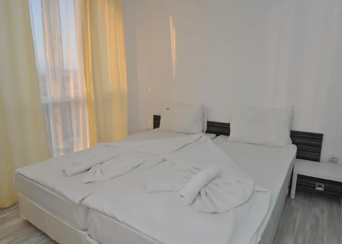 Boutique Rainbow 4 3* Sunny Beach