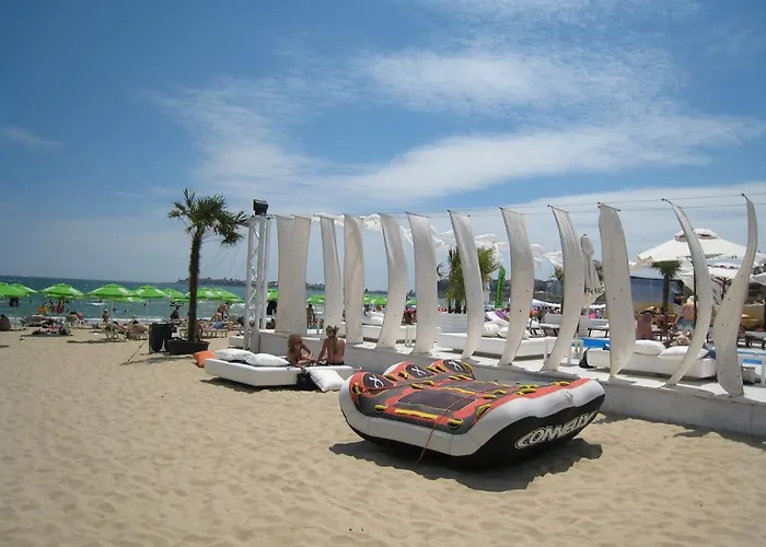 Boutique Rainbow 4 3*